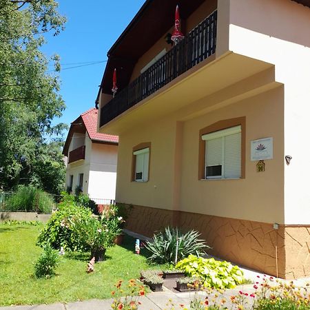 Tislerics Apartman Hévíz Exterior foto