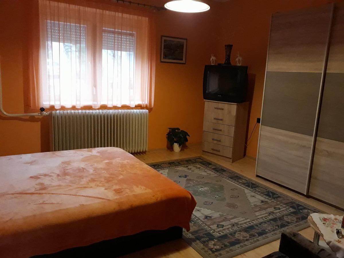 Tislerics Apartman Hévíz Exterior foto