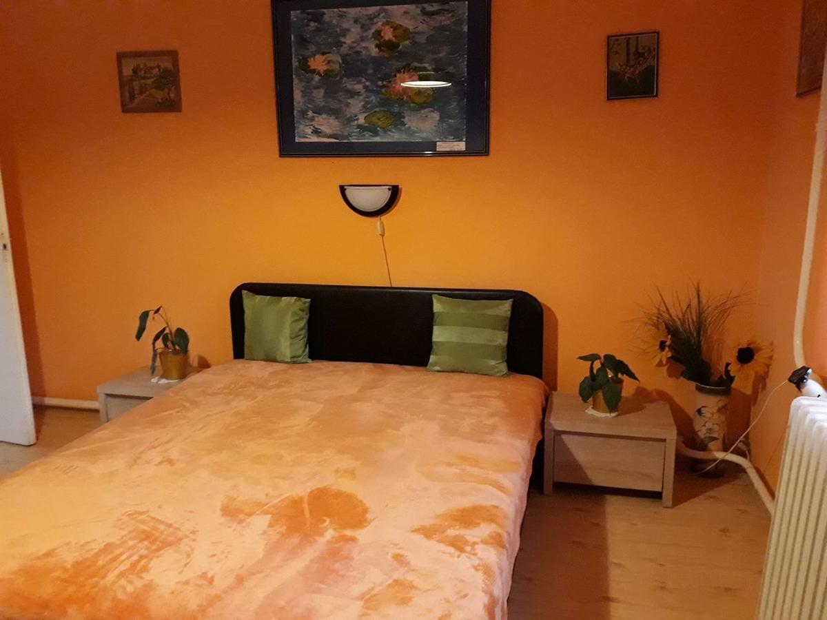 Tislerics Apartman Hévíz Exterior foto