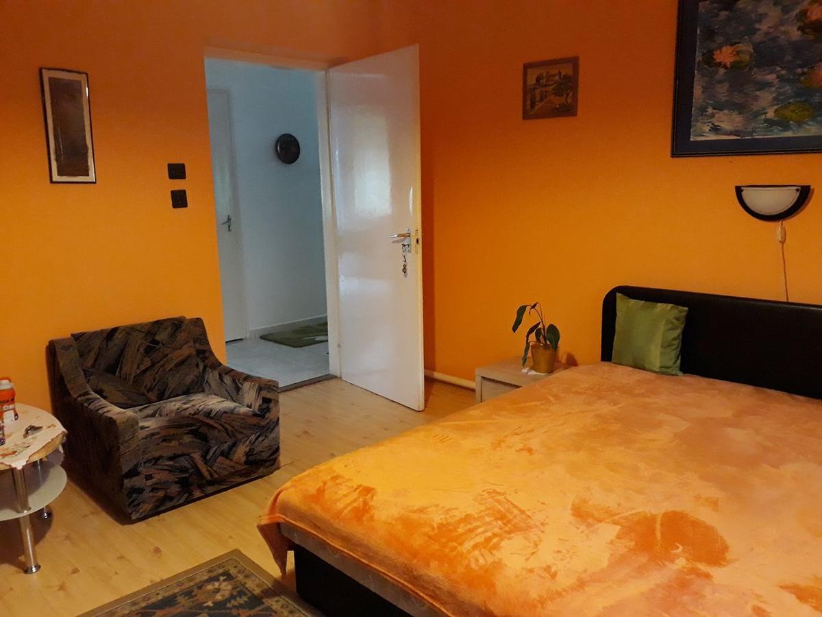 Tislerics Apartman Hévíz Exterior foto